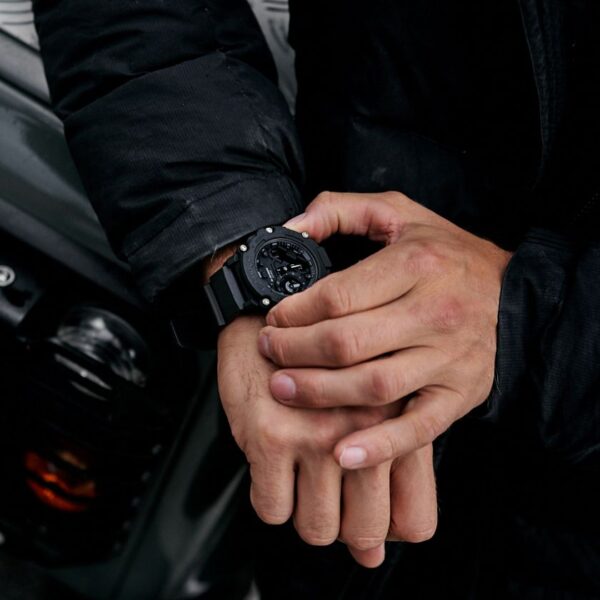 ساعت کاسیو جی شاک مدل GA-2200BB-1ADR - تصویر 6